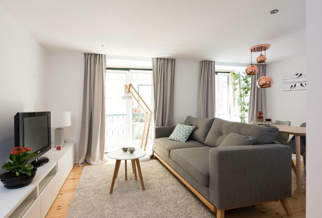 Casa Do Castelo 2- Work Or Relax In The Historic Heart Of Lisbon! Apartment Exterior photo